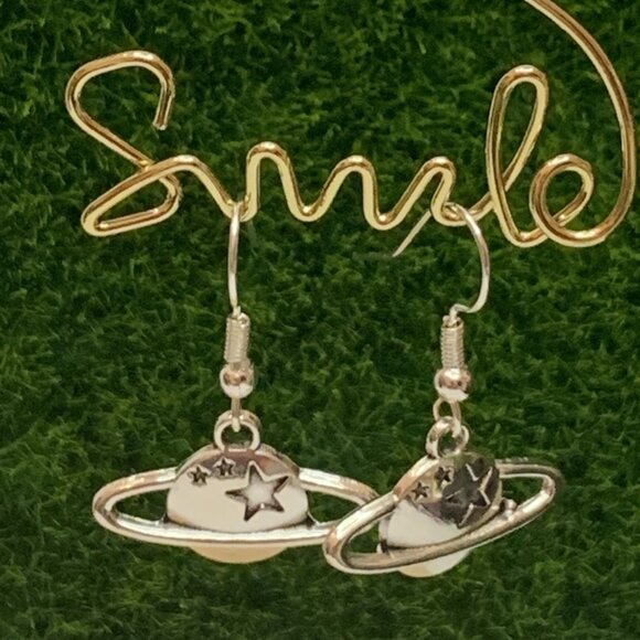 Planet Earring, Science Earring, Astronomy Earring, Star Earring, Gift Idea - Picture 4 of 9